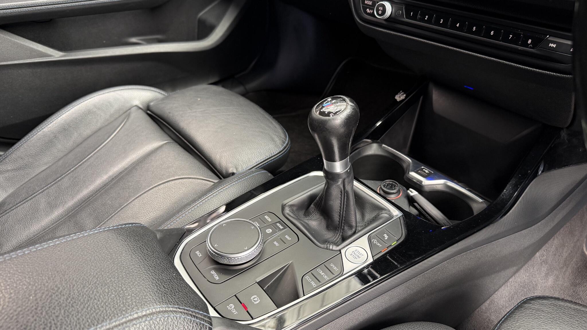 BMW 1 Series view 21