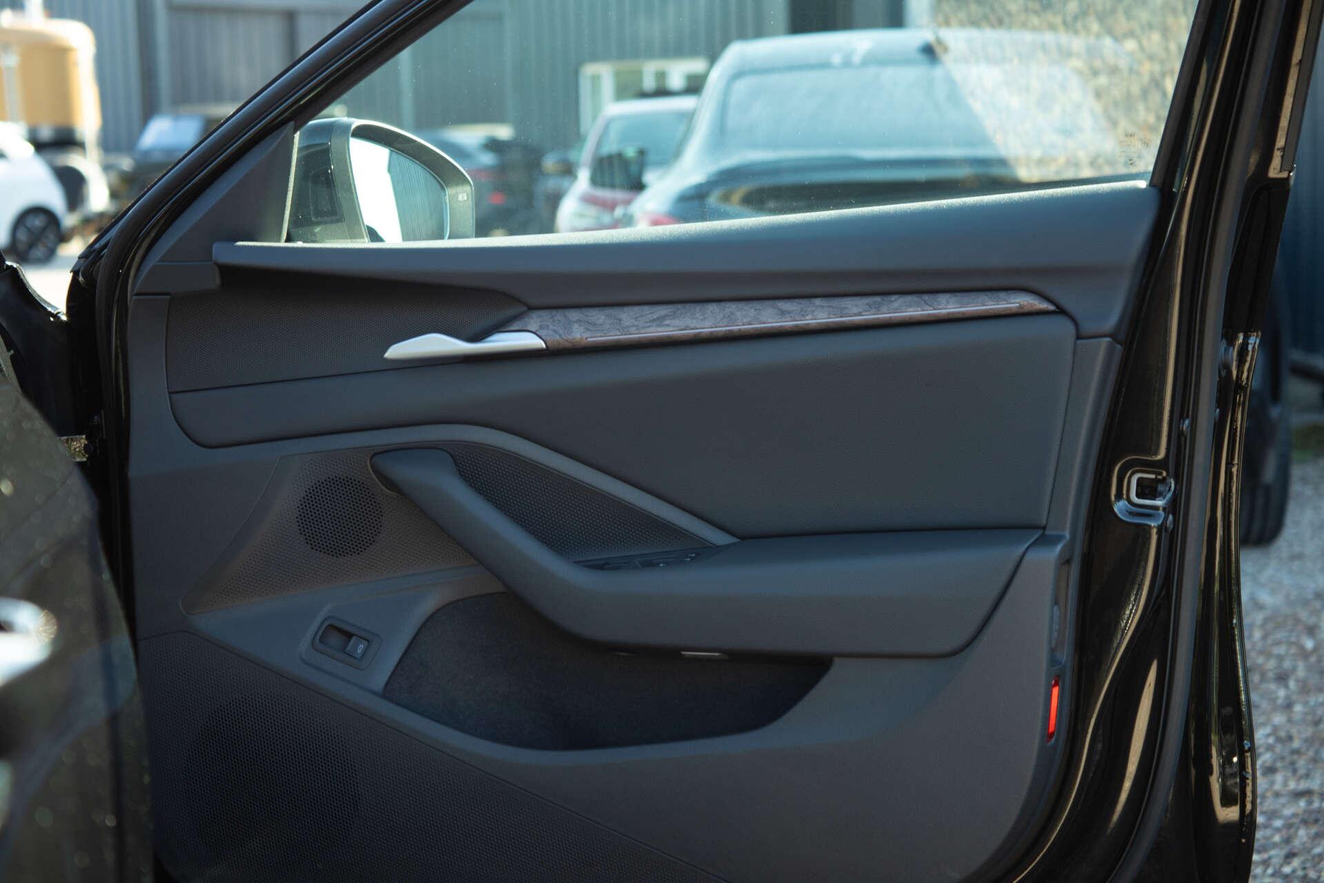 Skoda Superb view 39