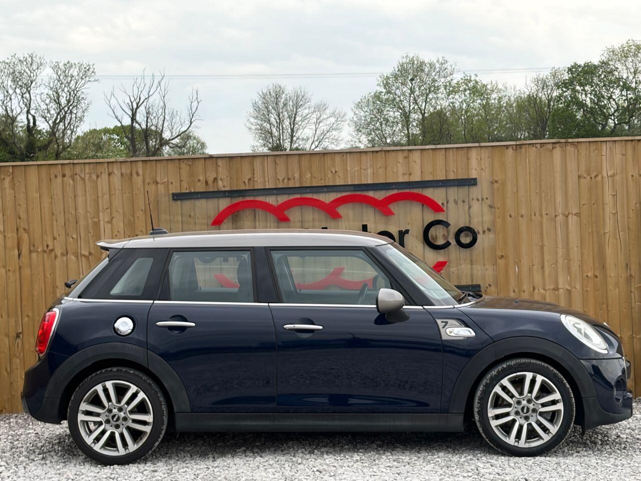 MINI Hatch view 14