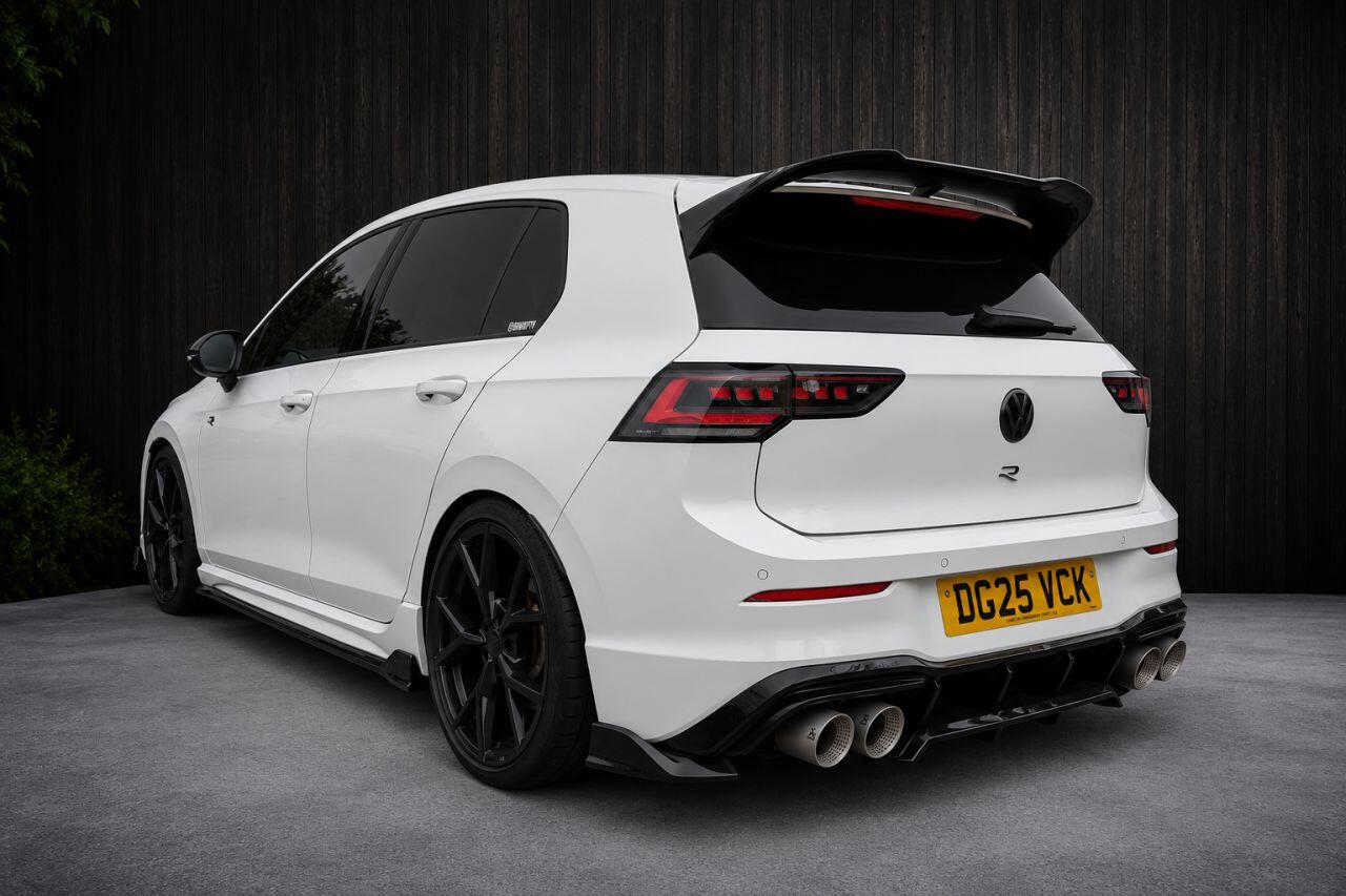Volkswagen Golf view 3