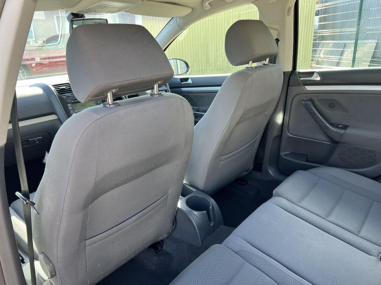 Volkswagen Golf view 25