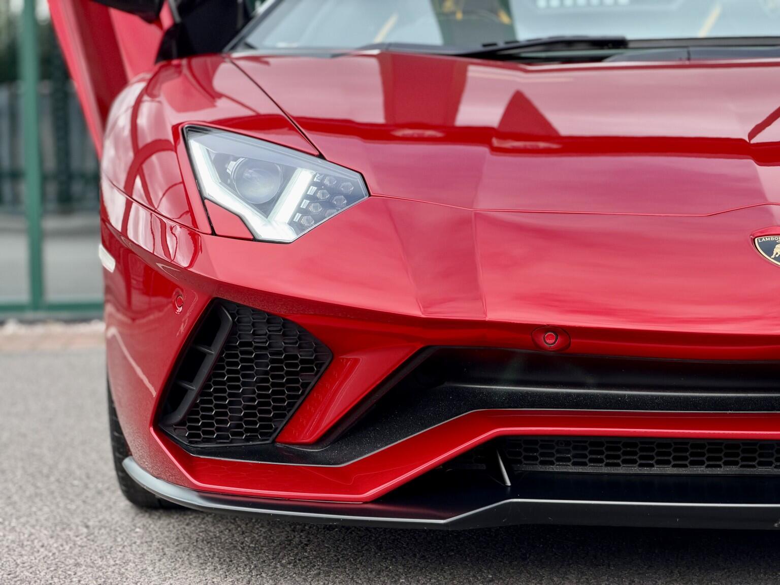 Lamborghini Aventador view 17