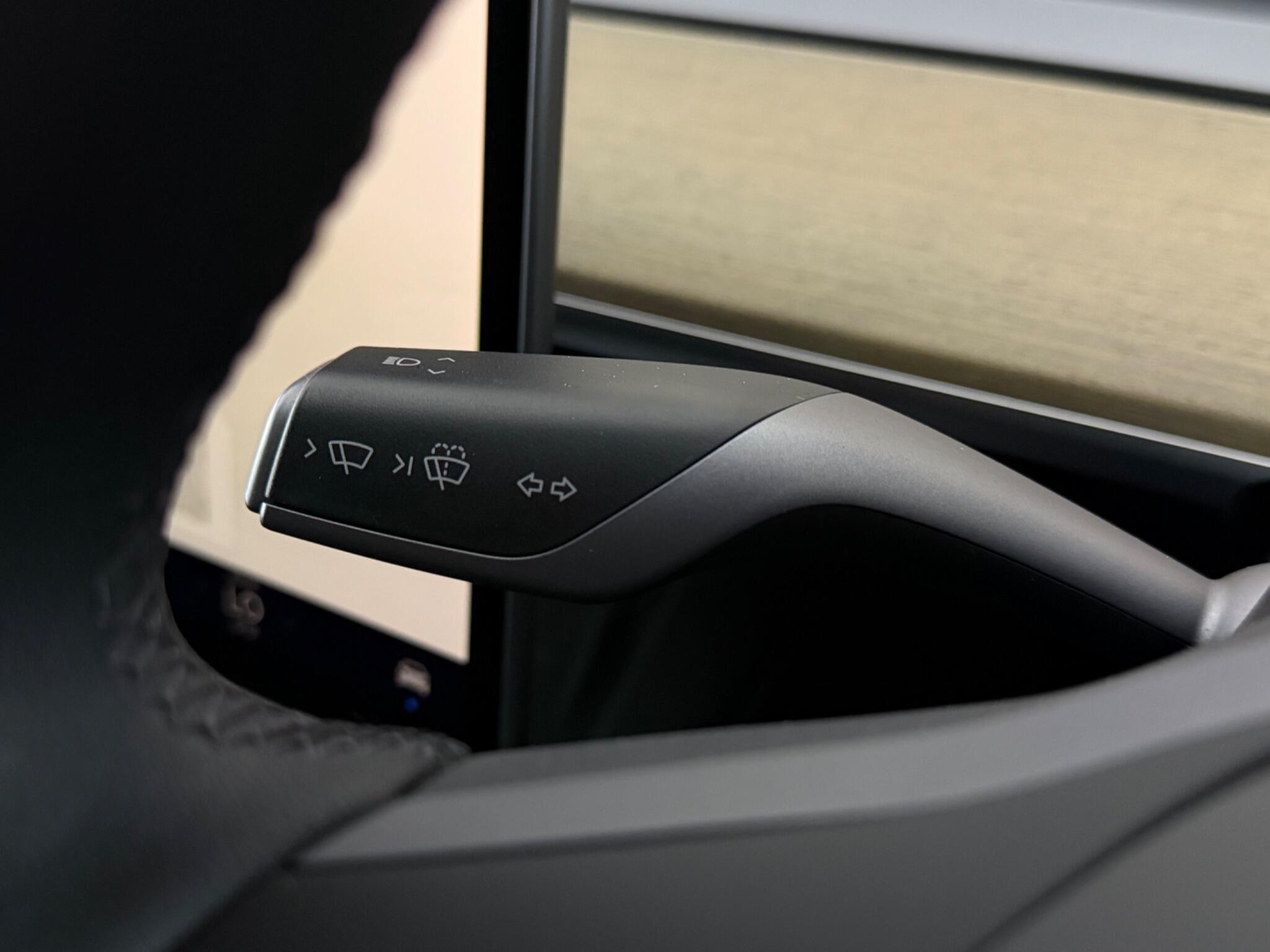 Tesla Model Y view 20
