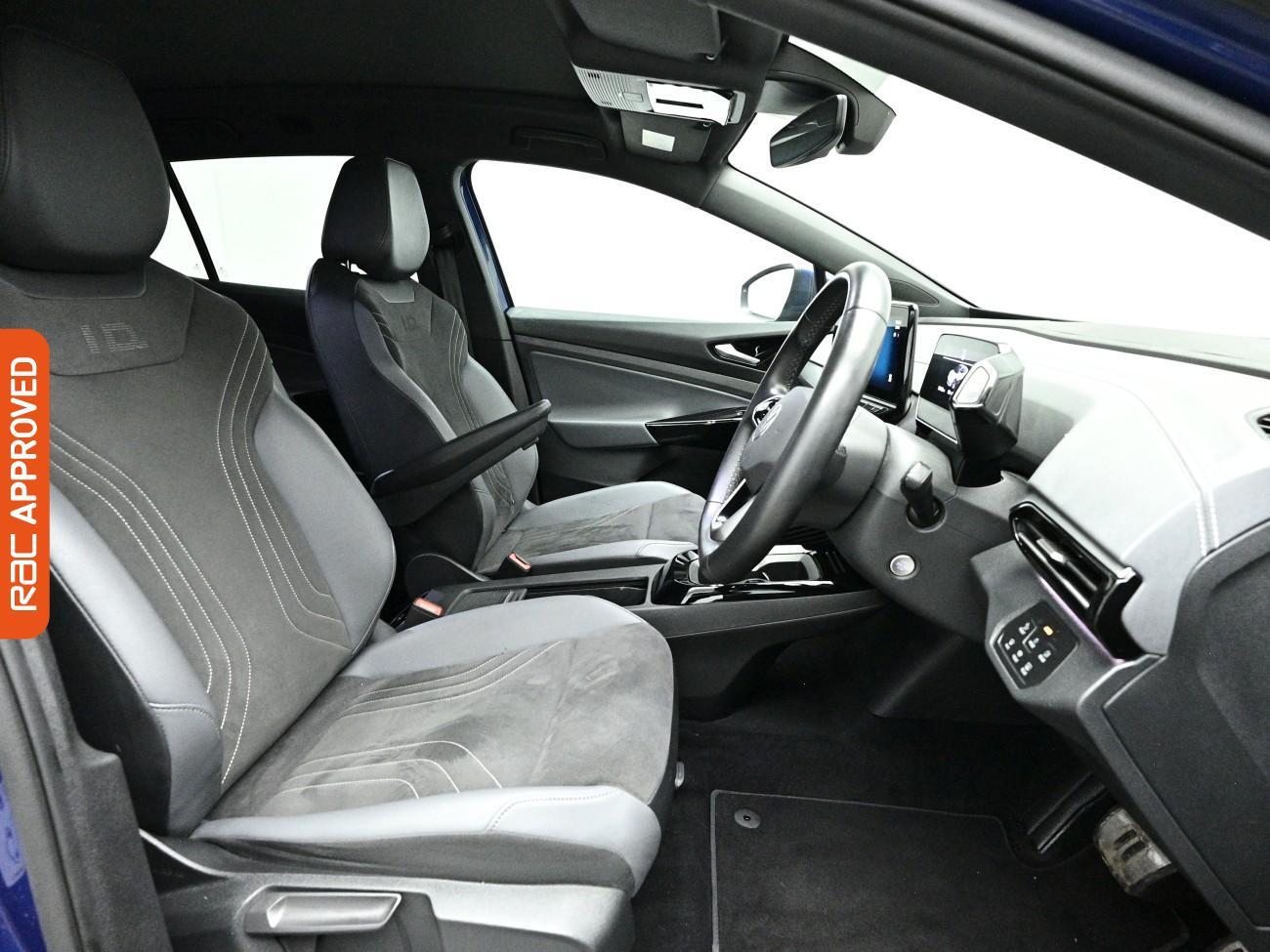 Volkswagen Id.4 view 13