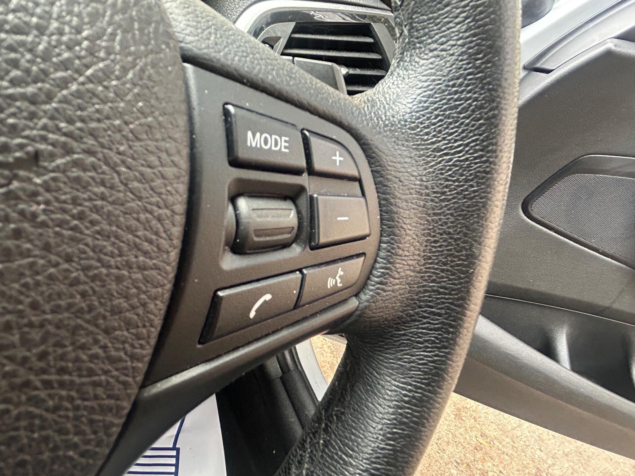 BMW 1 Series view 26