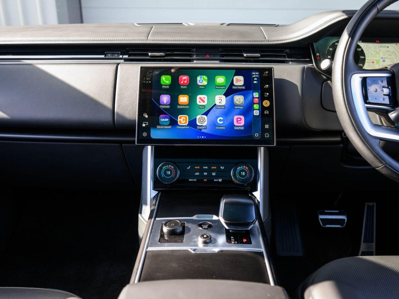 Land Rover Range Rover view 12