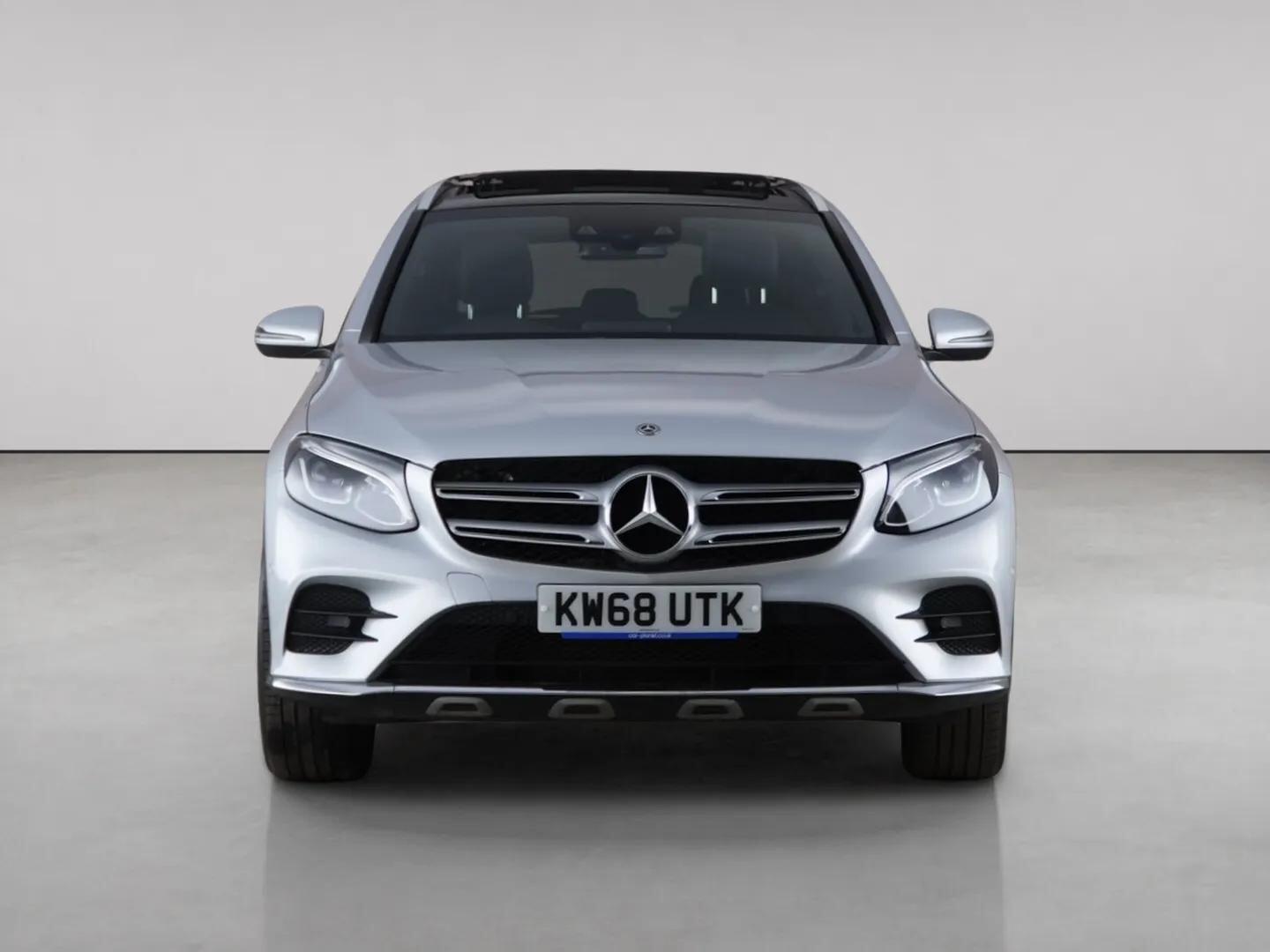 Mercedes-Benz GLC view 5