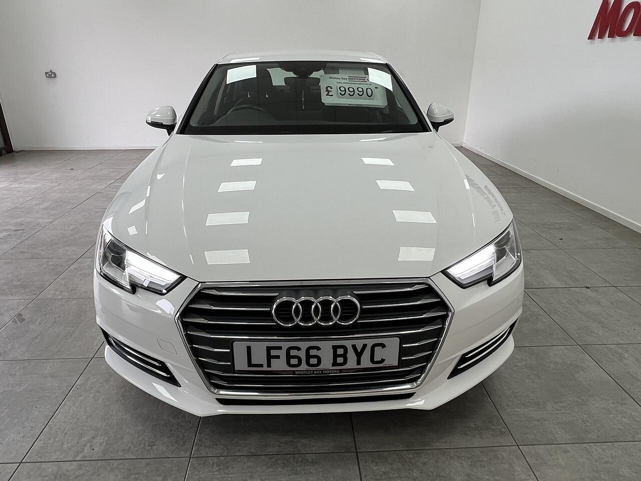 Audi A4 view 7