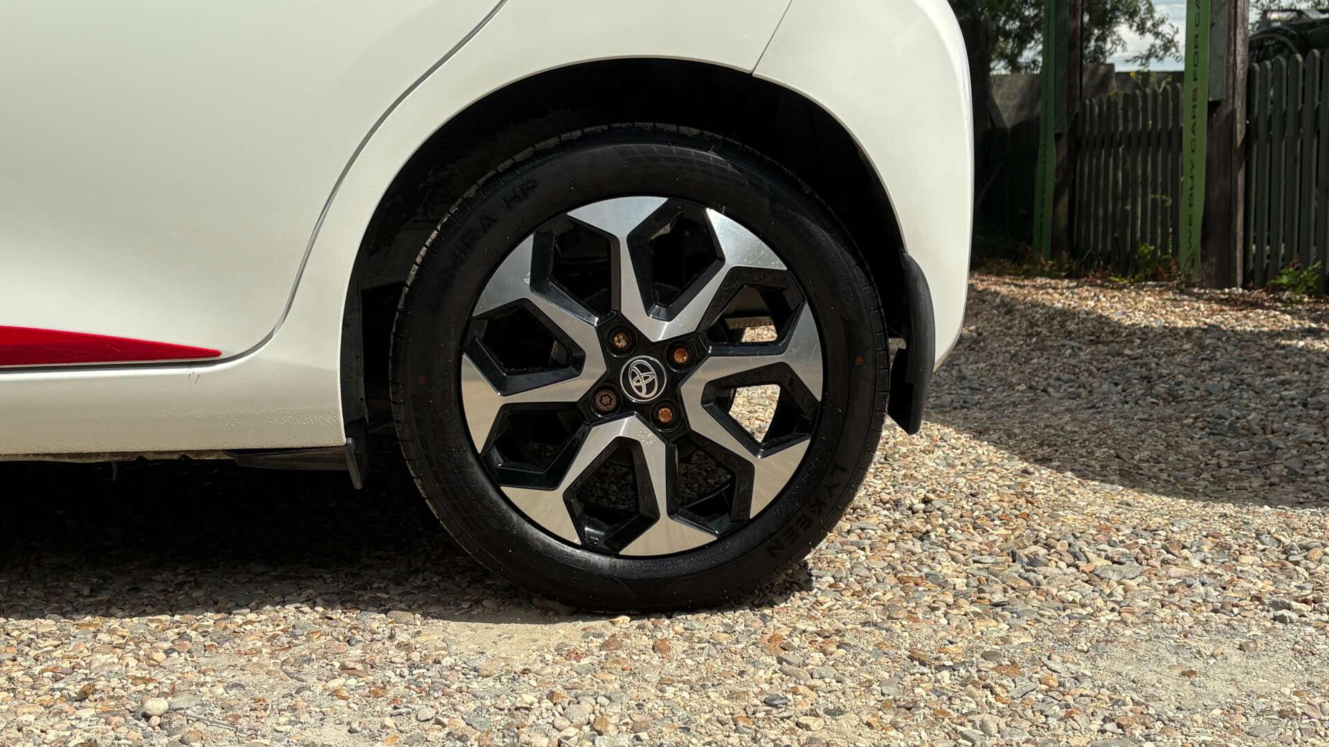 Toyota Aygo view 30