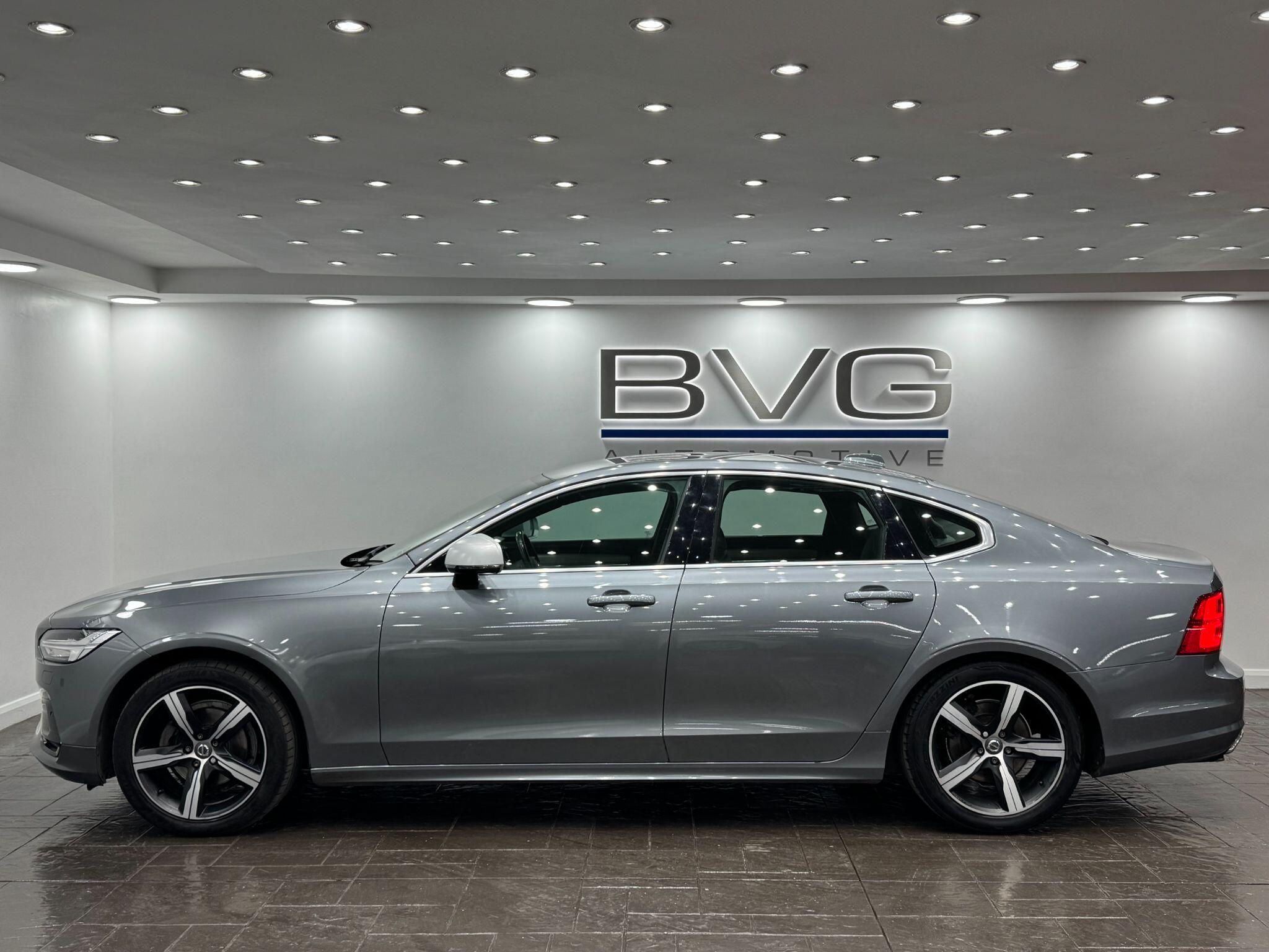 Volvo S90 view 8