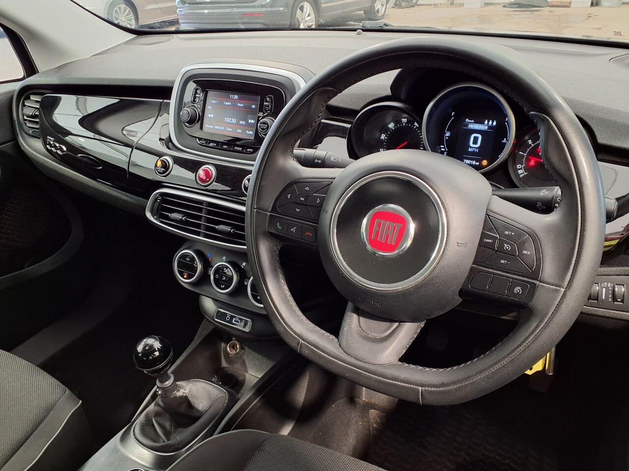 Fiat 500x view 9