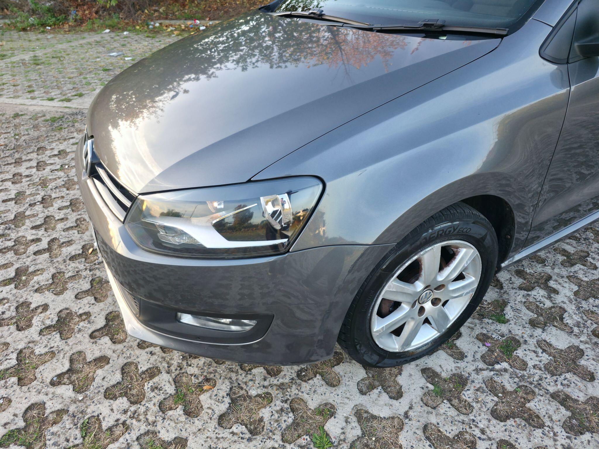 Volkswagen Polo view 9