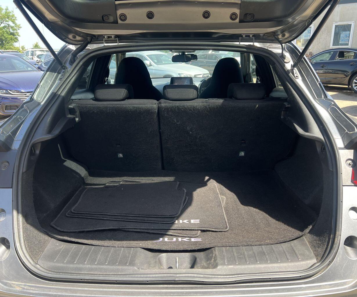 Nissan Juke view 9