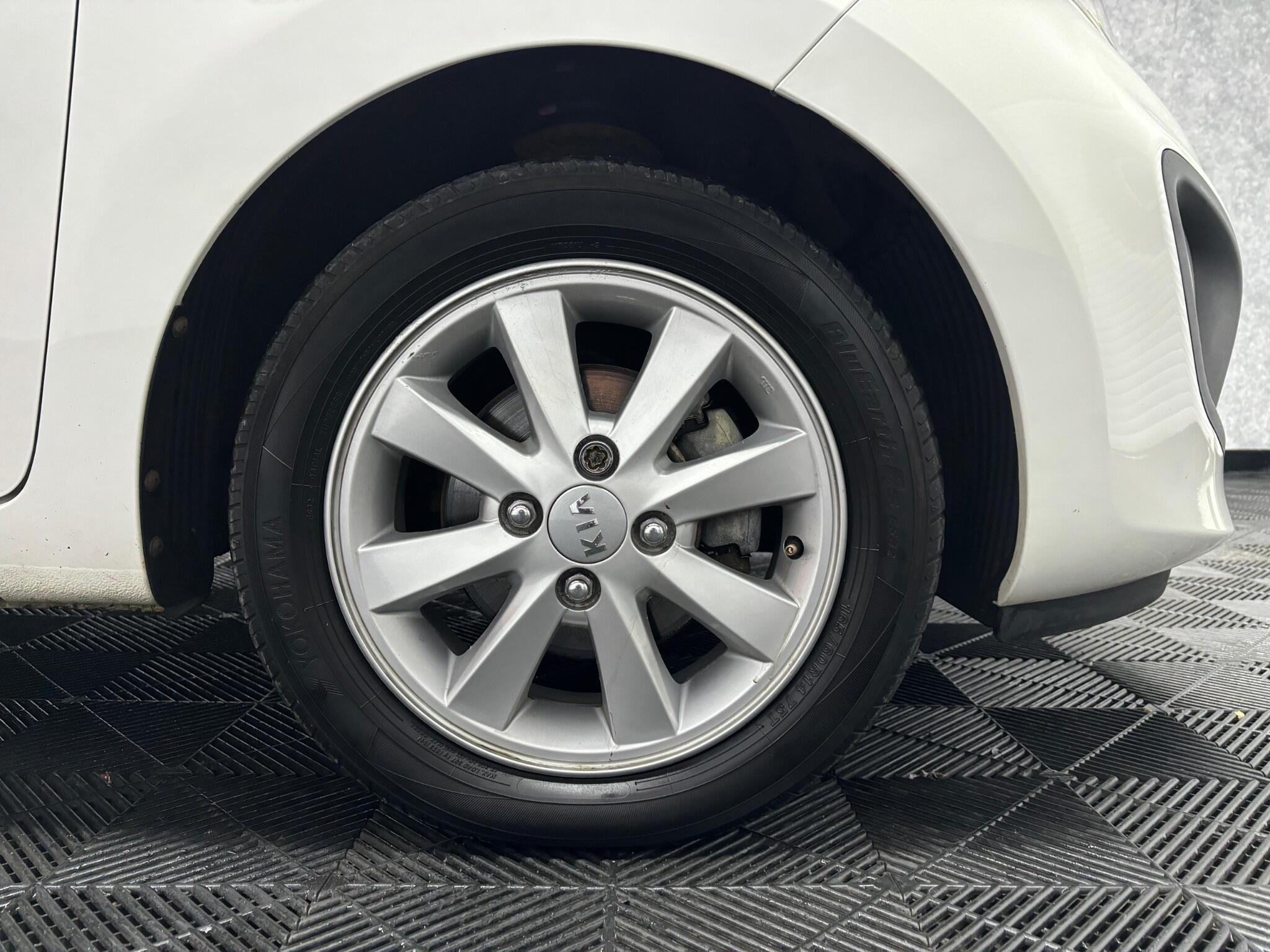 Kia Picanto view 32