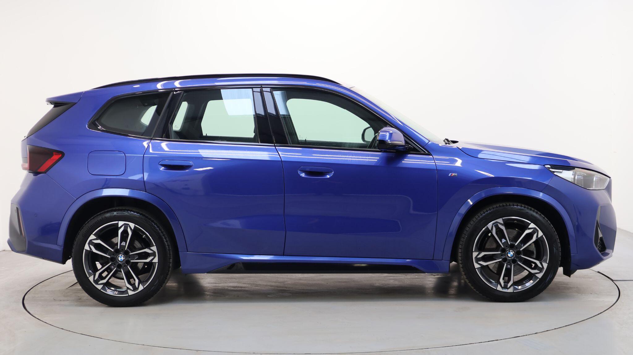 BMW X1 view 3