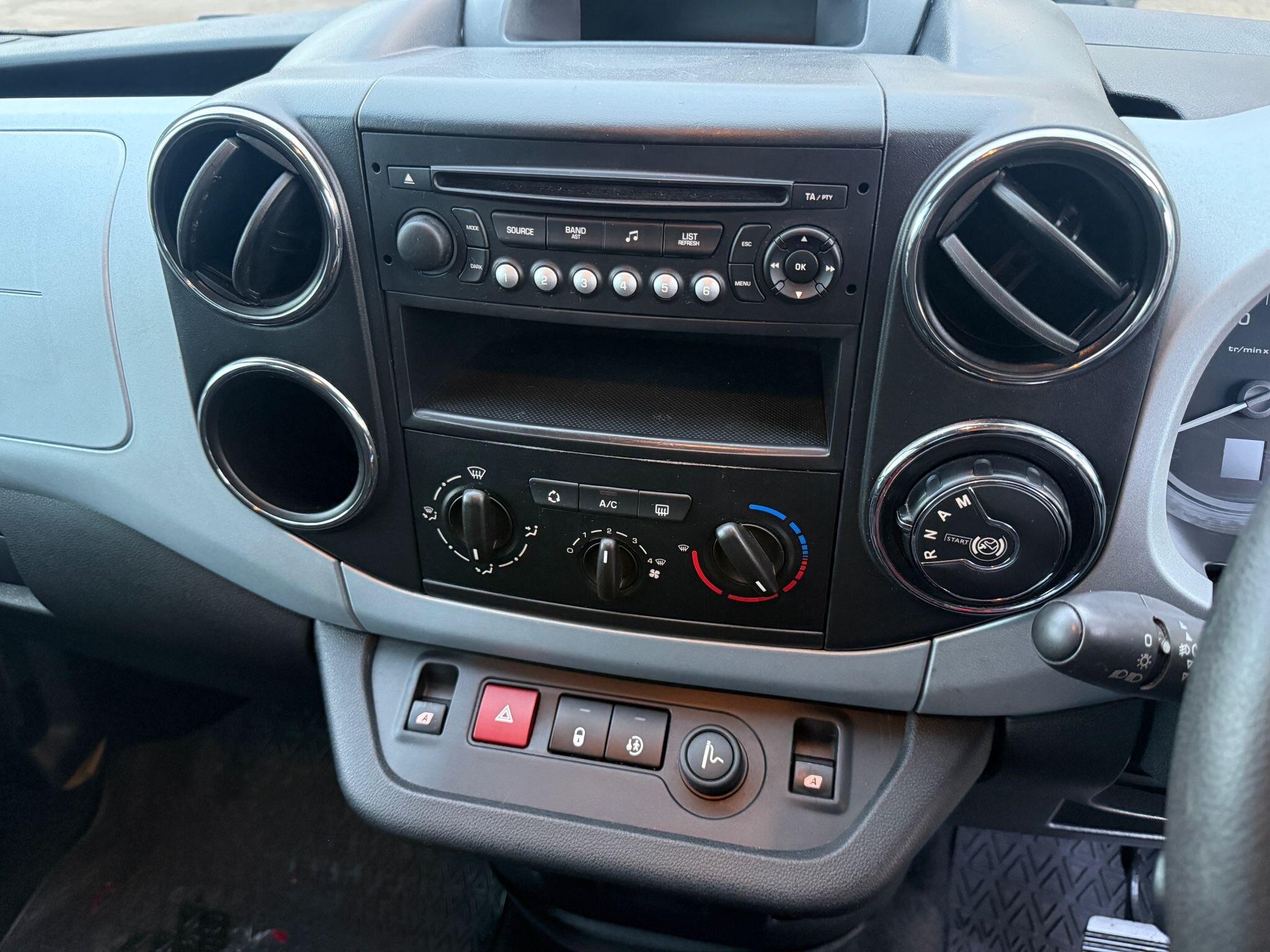 Citroen Berlingo view 19