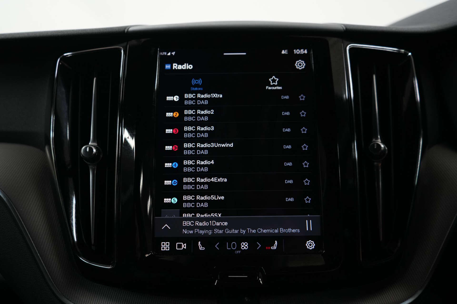 Volvo XC60 view 26
