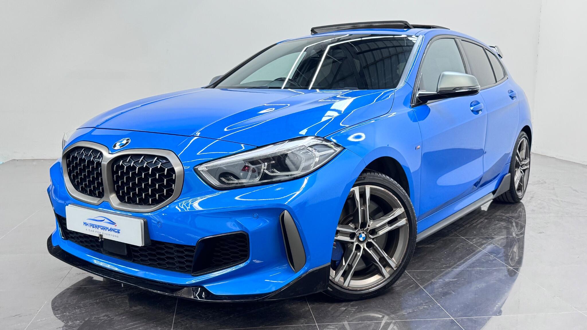 BMW 1 Series view 23