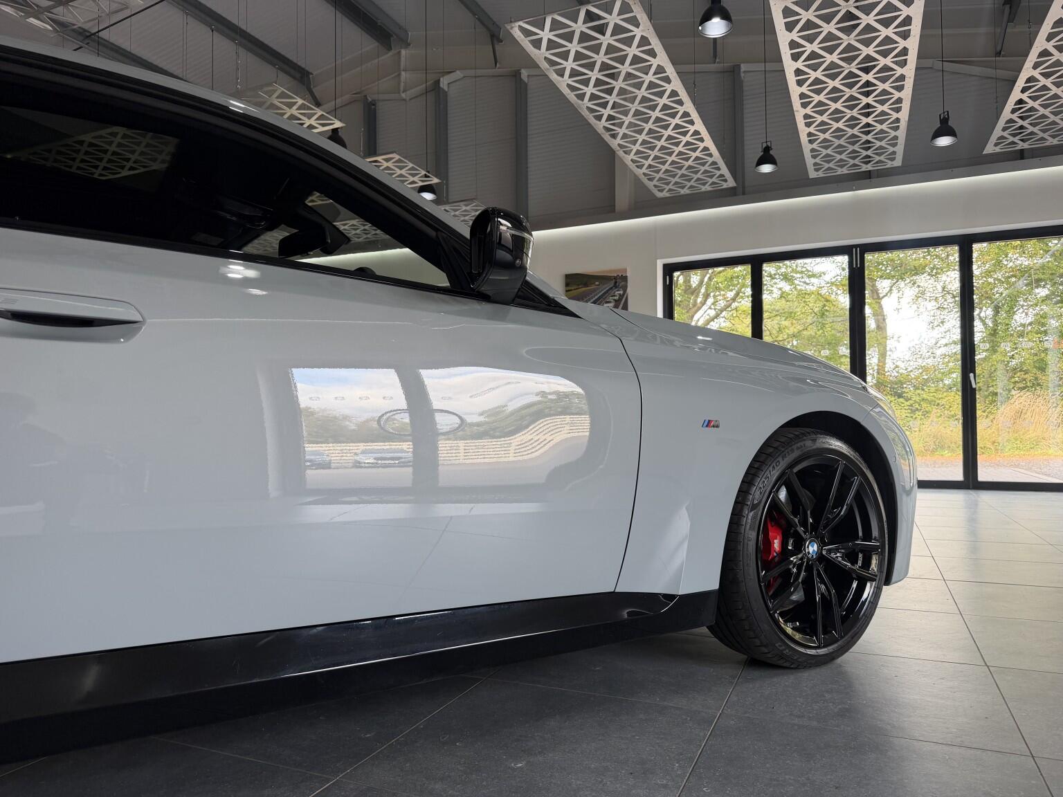 BMW 2 Series view 15