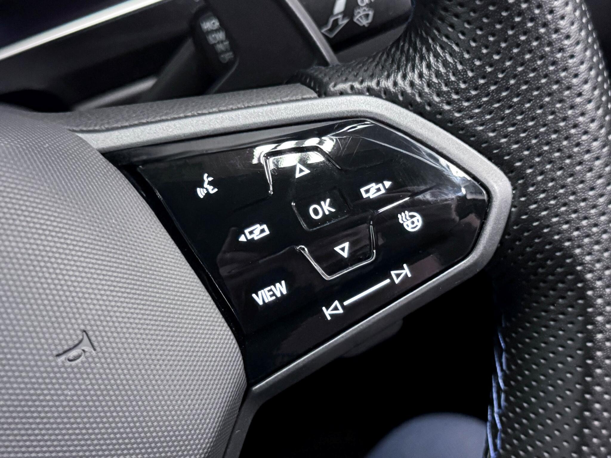 Volkswagen Tiguan view 30