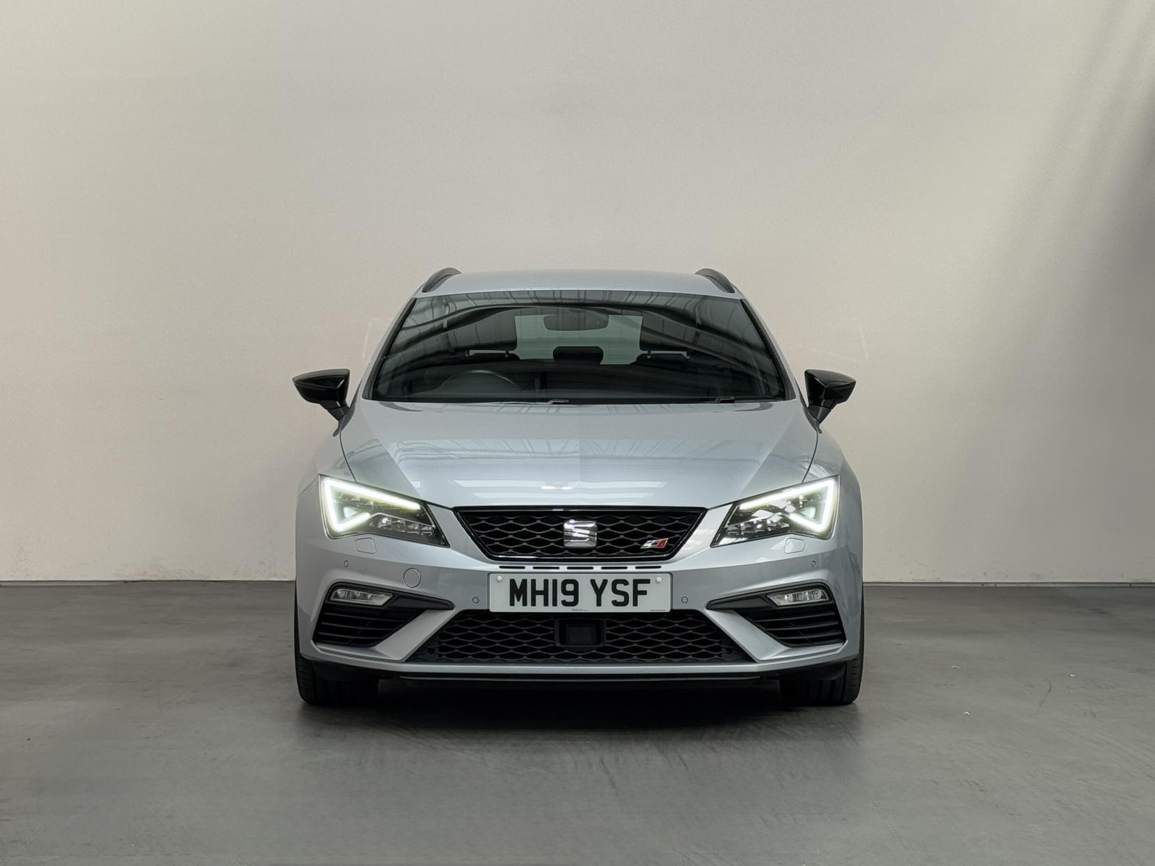Seat Leon Leon view 3