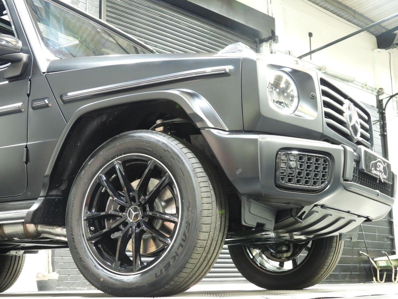 Mercedes-Benz G Class view 8