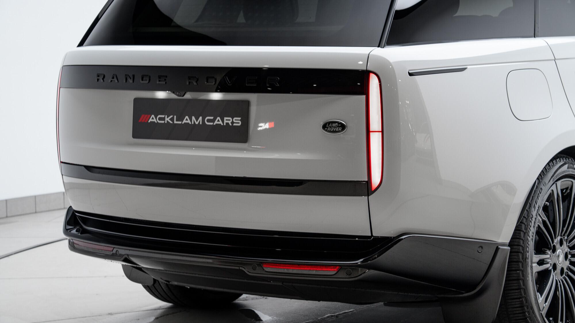 Land Rover Range Rover view 16