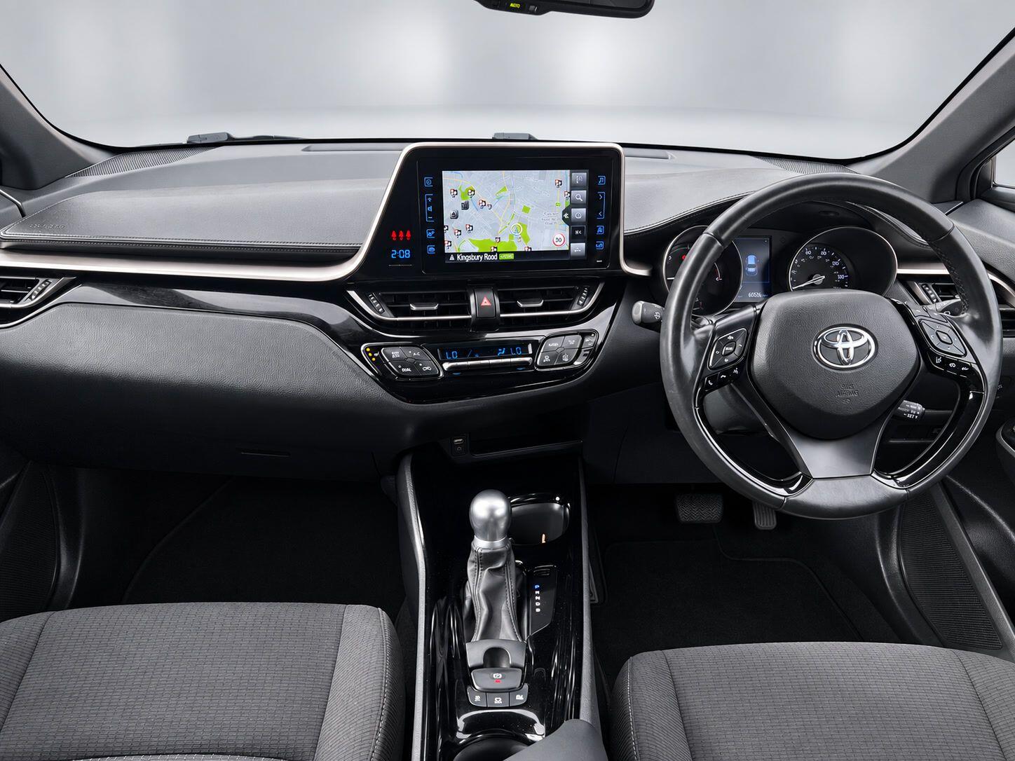 Toyota C-HR view 30