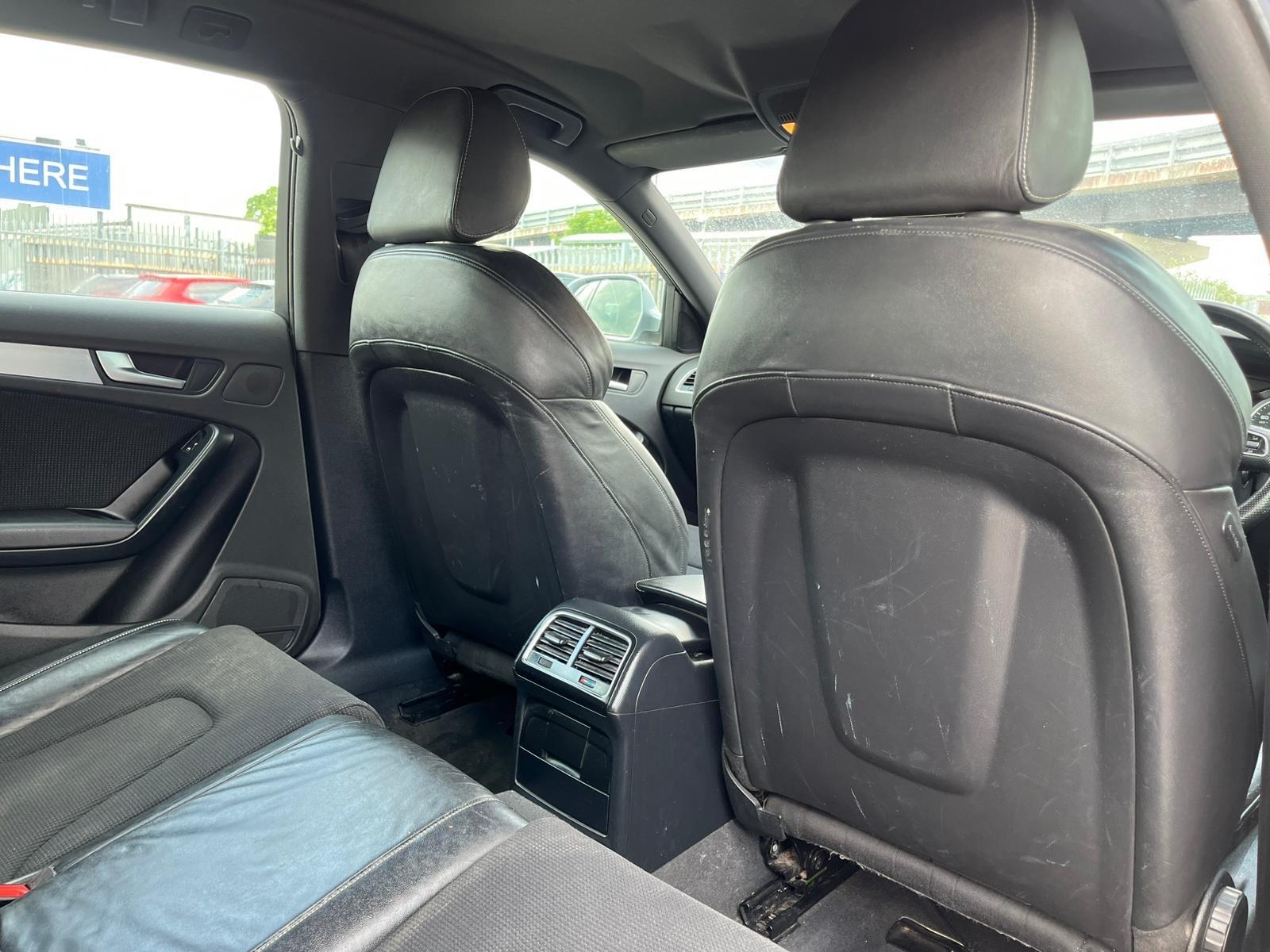 Audi A4 view 26