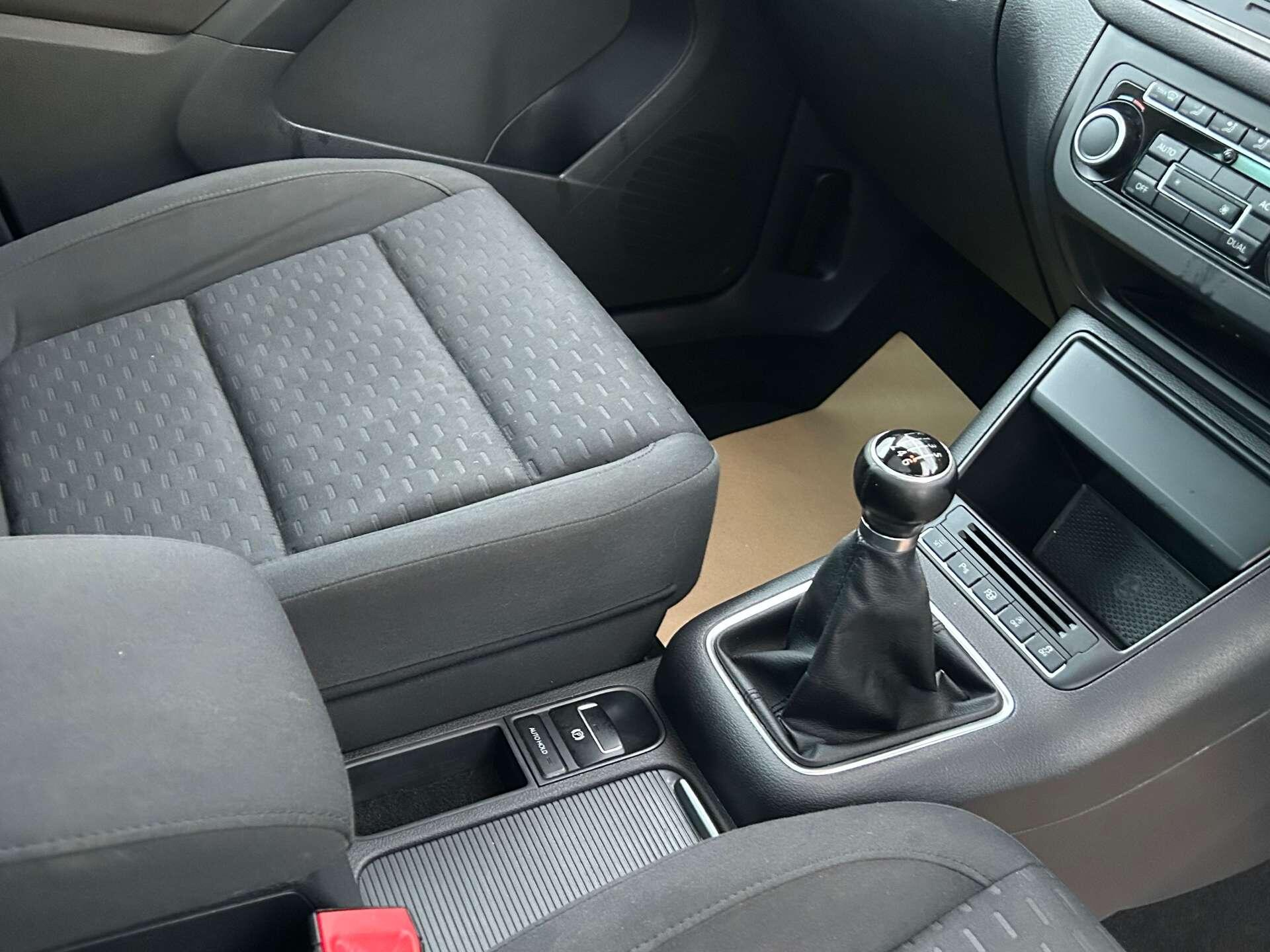 Volkswagen Tiguan view 36