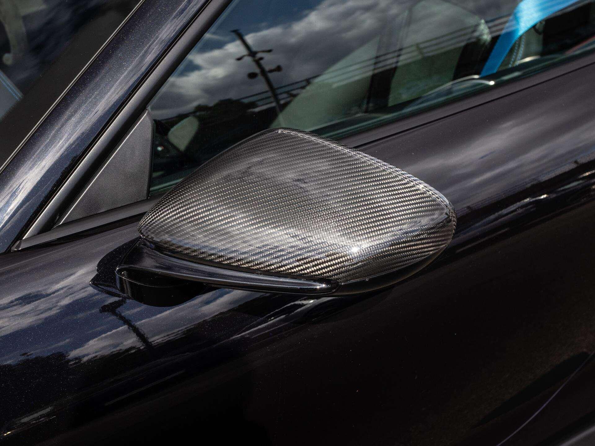 Porsche 911 view 24
