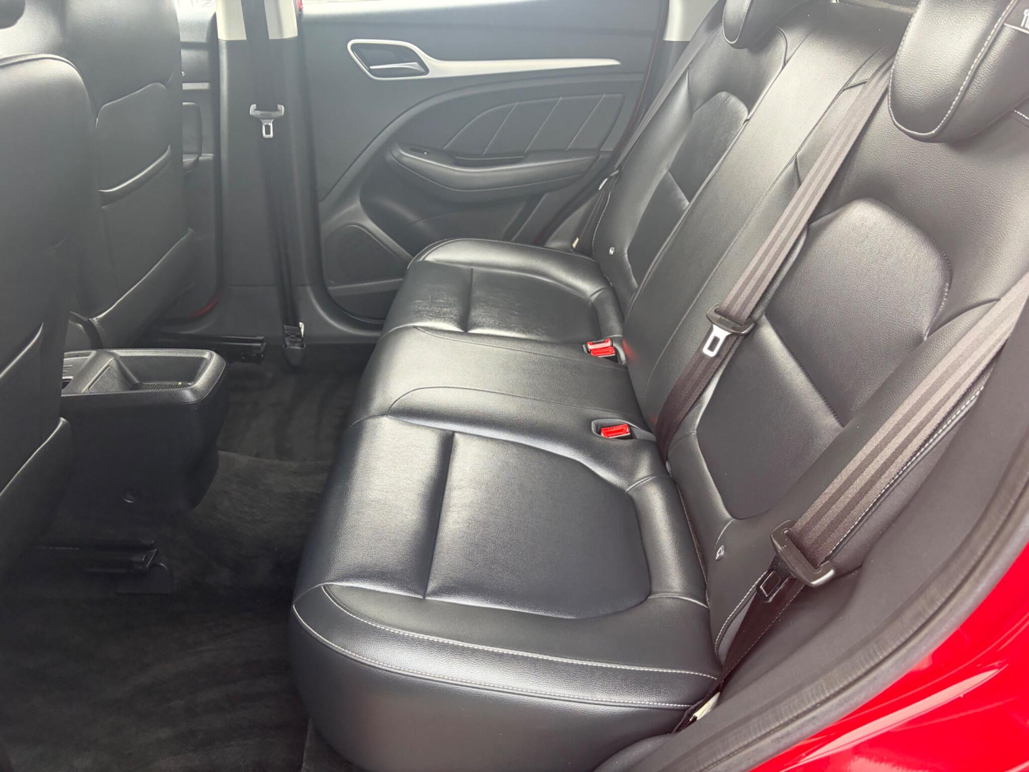 MG ZS view 73