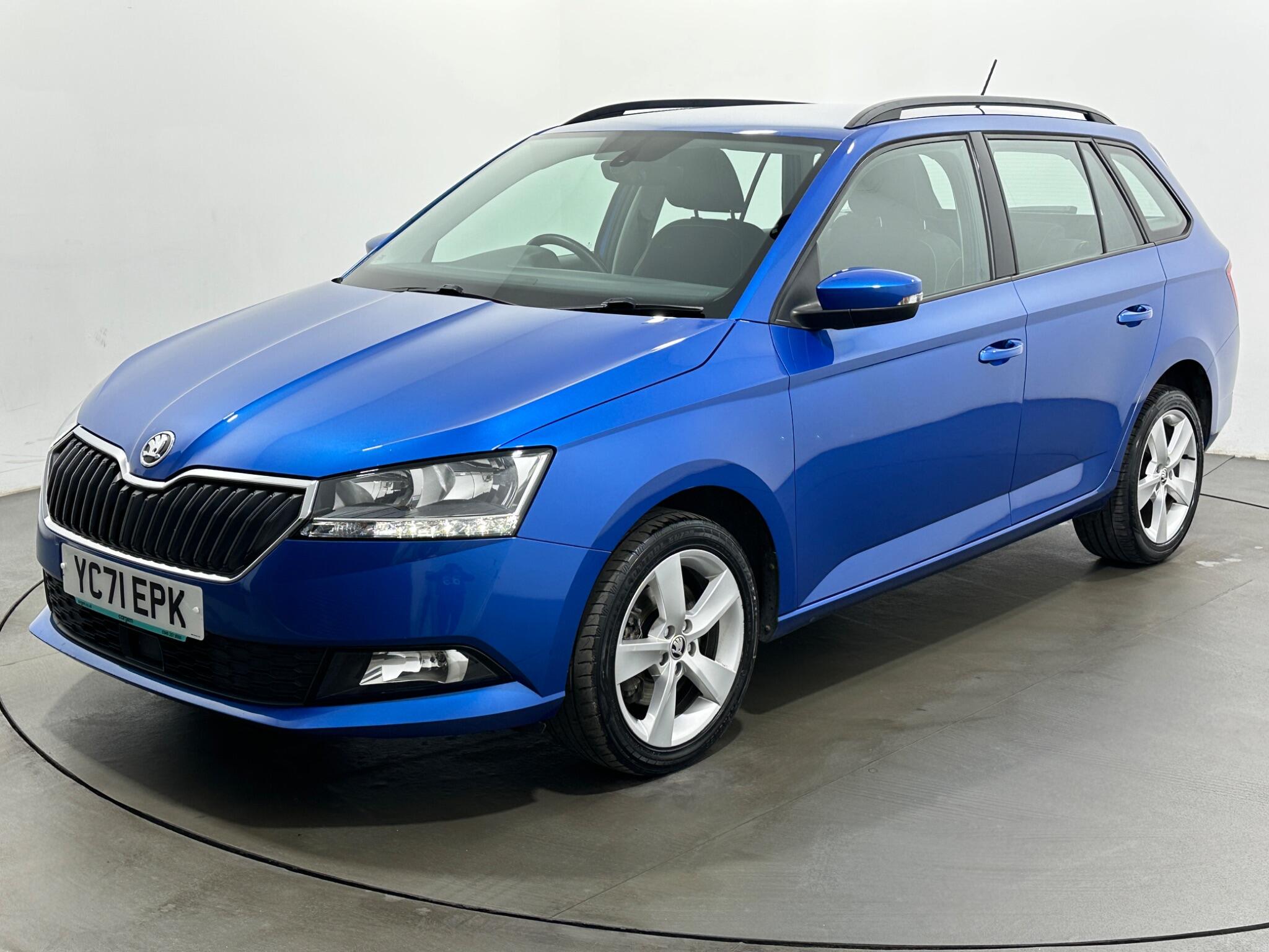 Skoda Fabia view 53