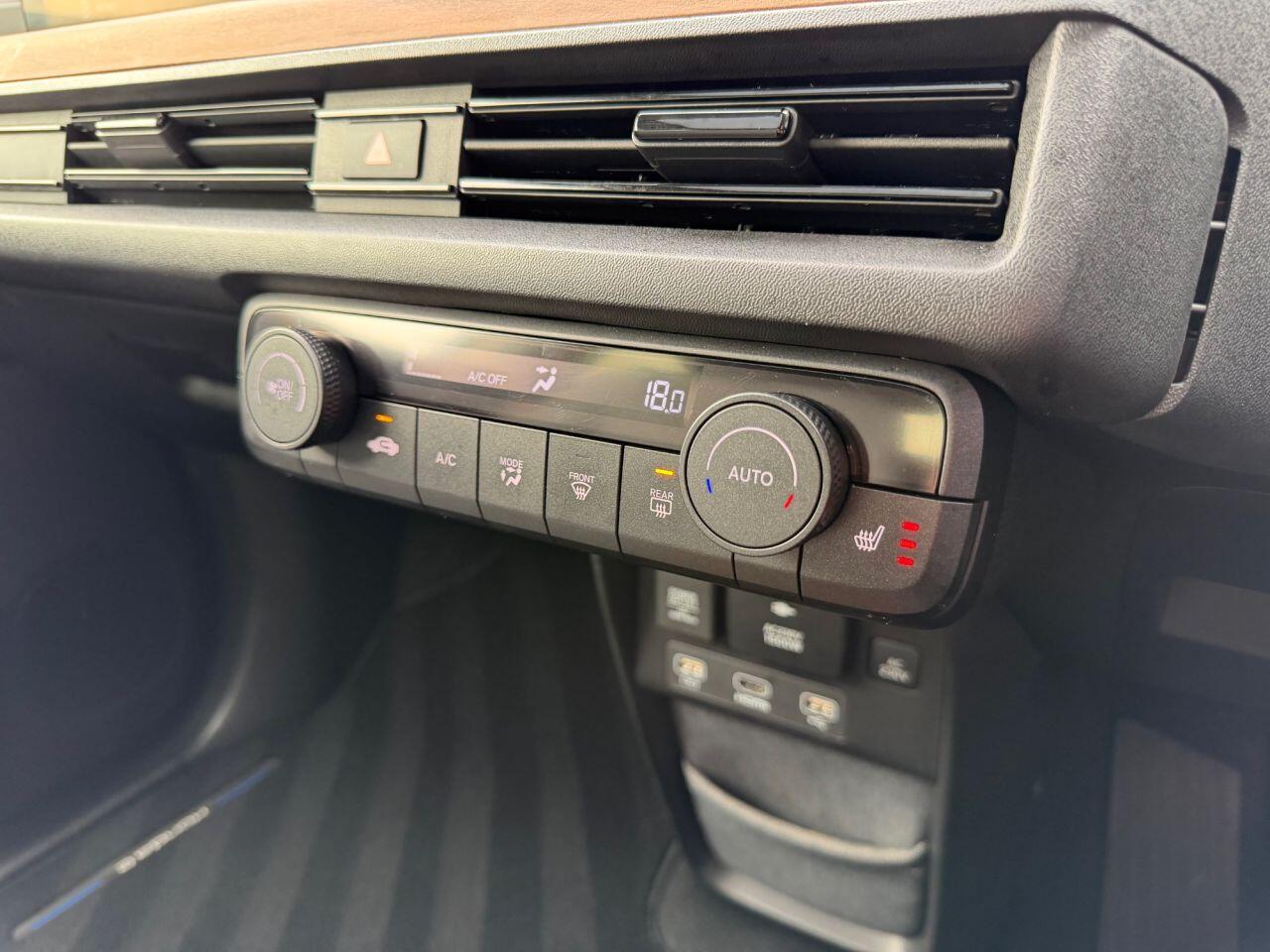 Honda Honda E view 14