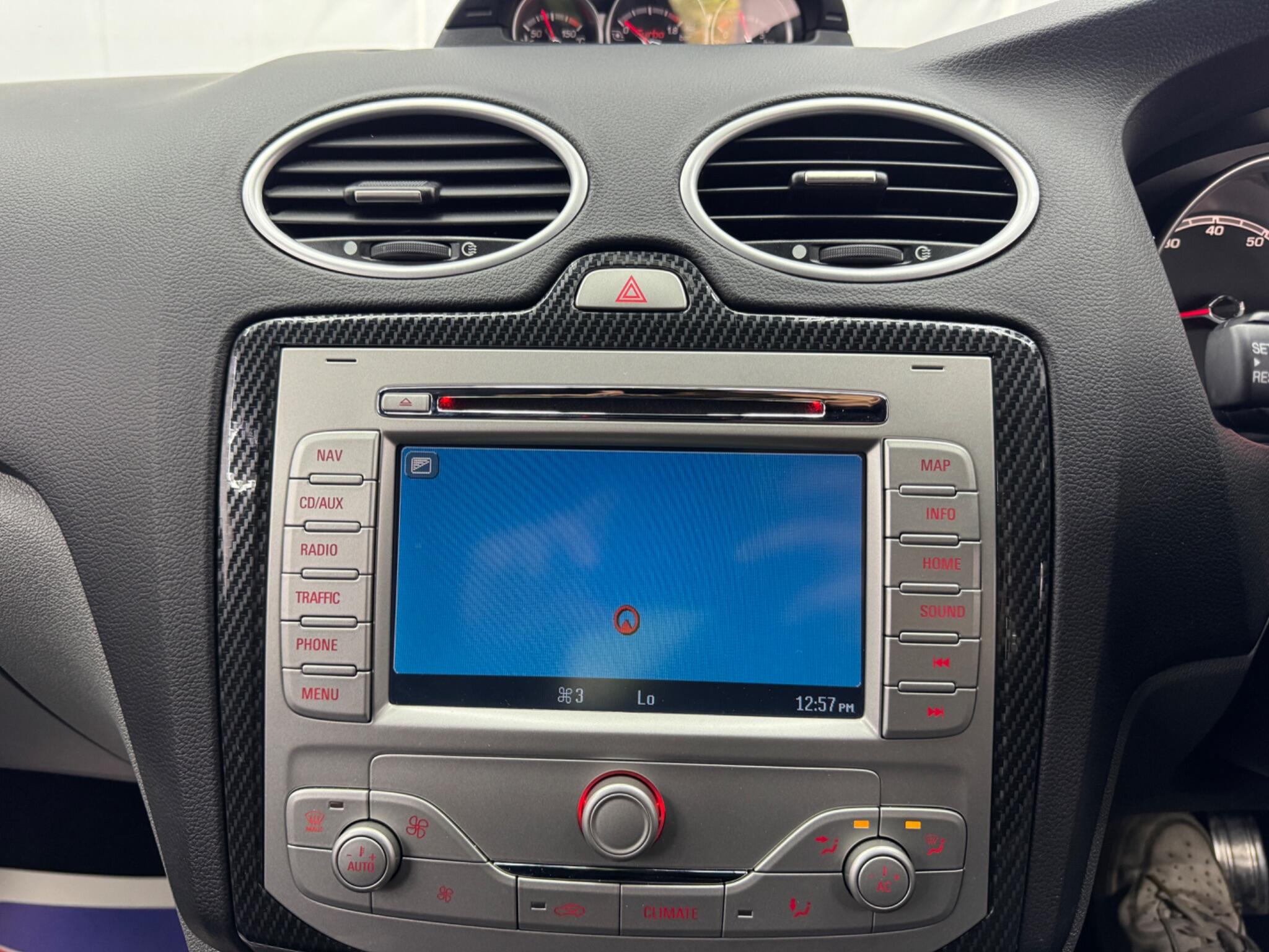 Ford Focus view 41