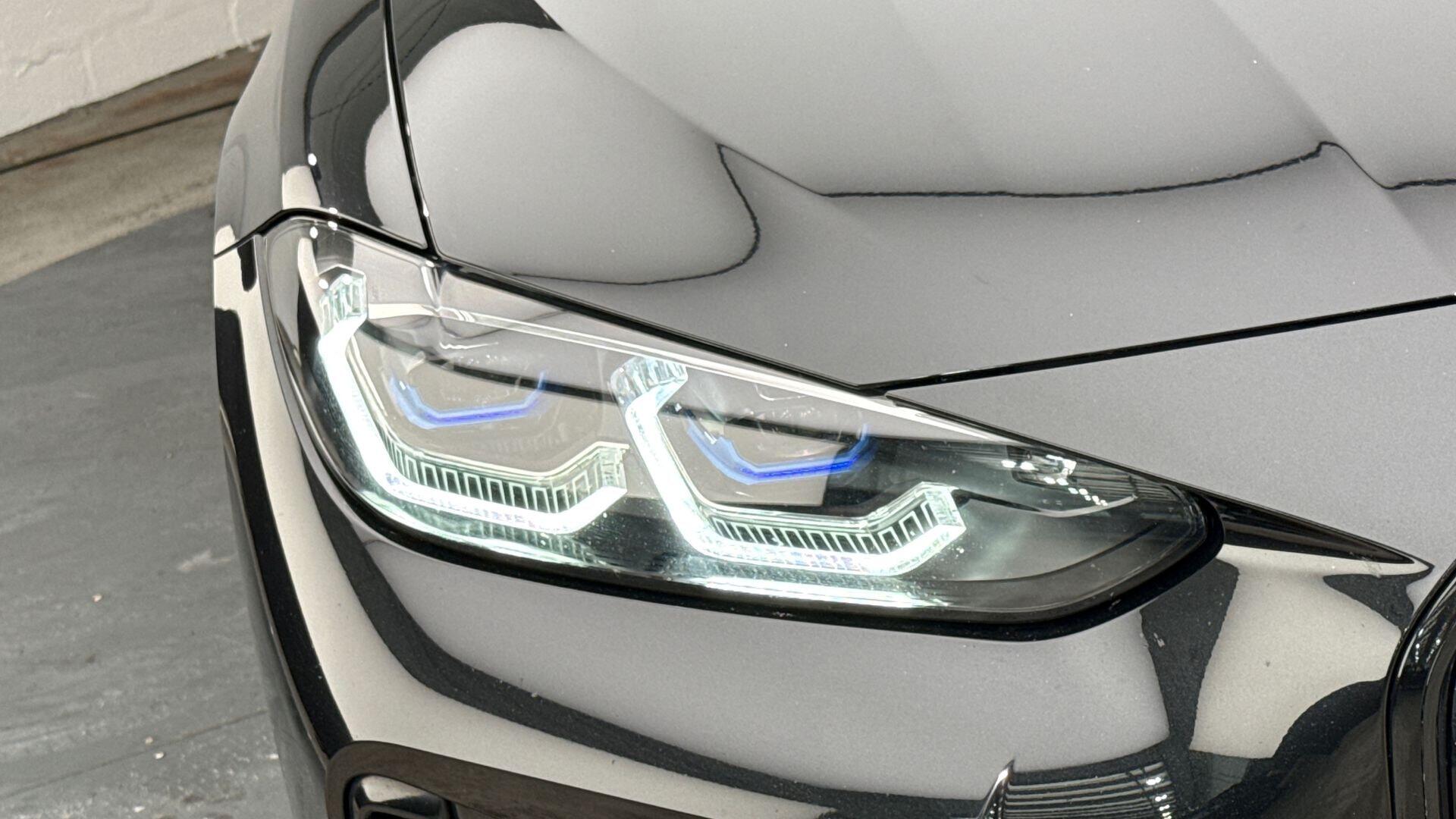 BMW I4 view 23