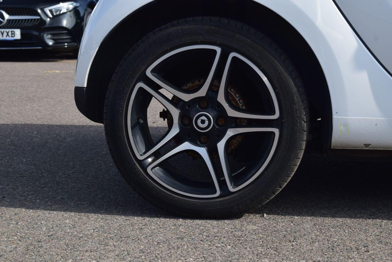 smart Fortwo view 9