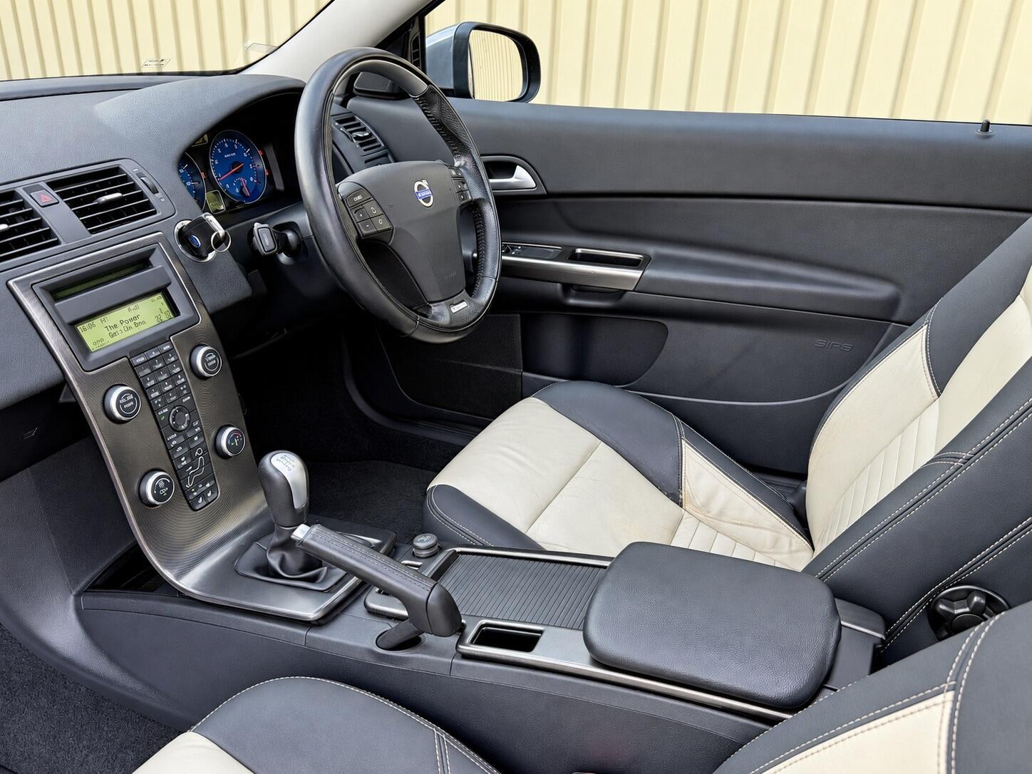 Volvo C30 view 13