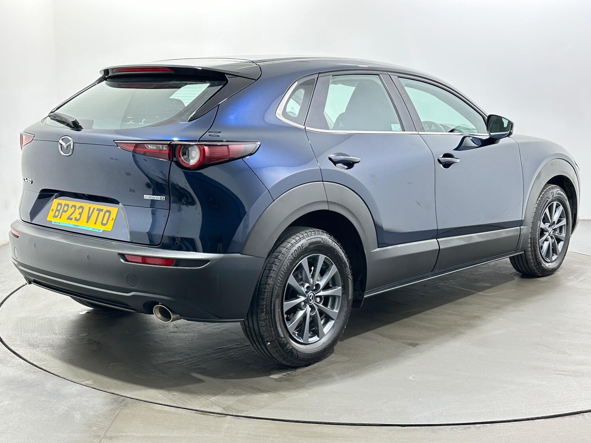 Mazda E-Skyactiv view 8