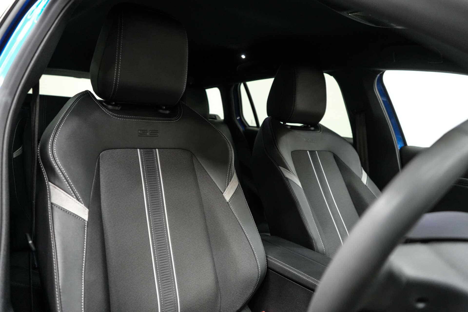 Vauxhall Astra Electric view 12