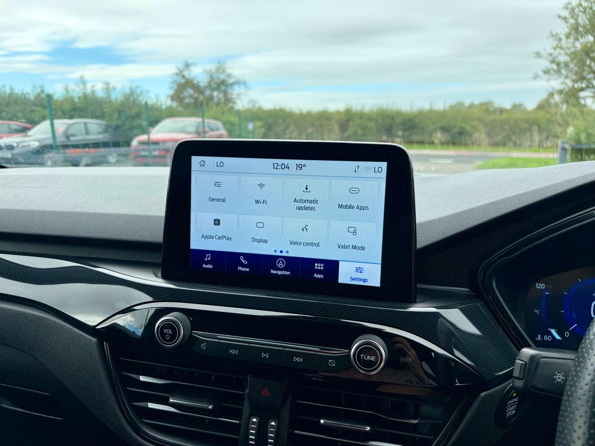 Ford Kuga view 48