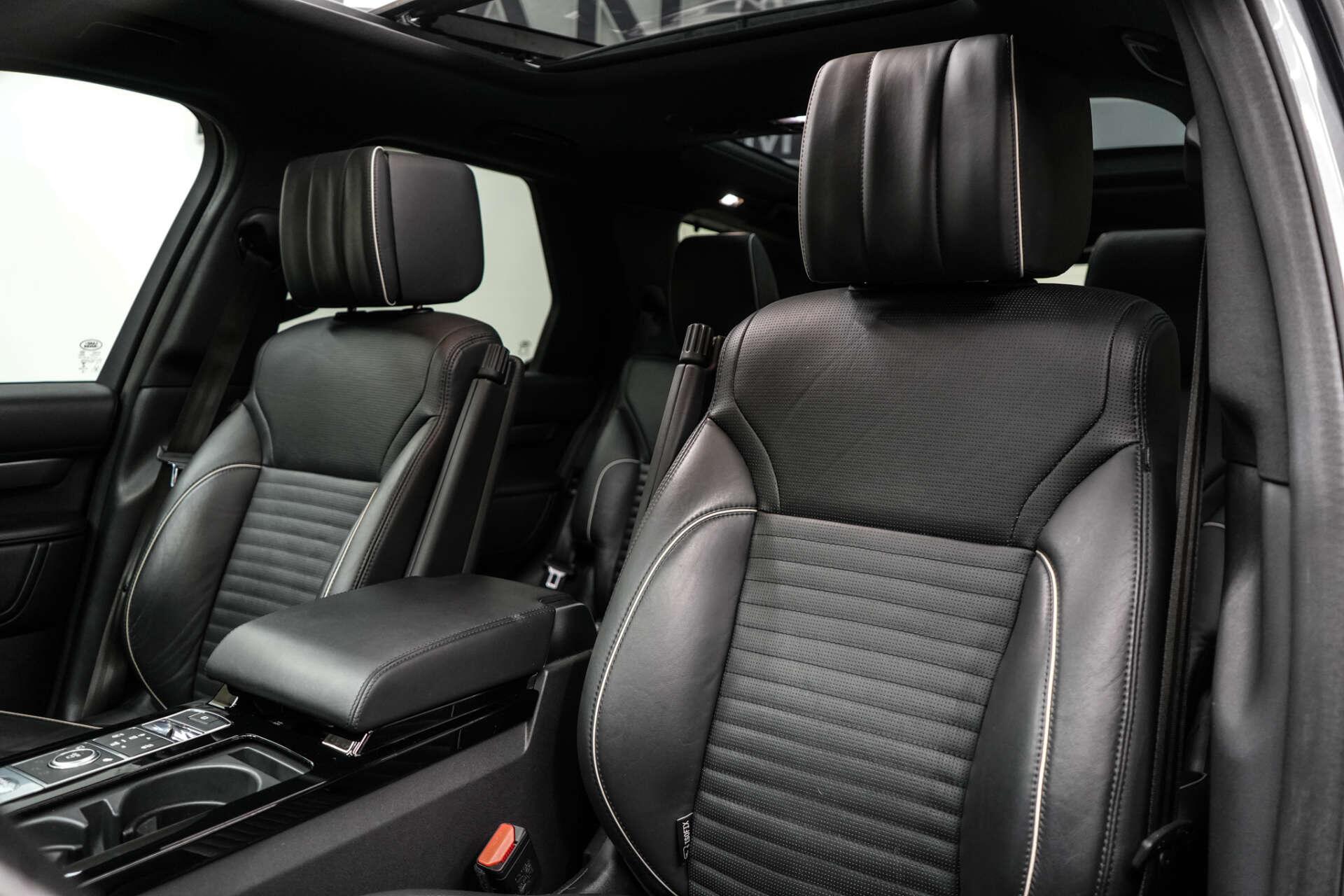 Land Rover Discovery view 15