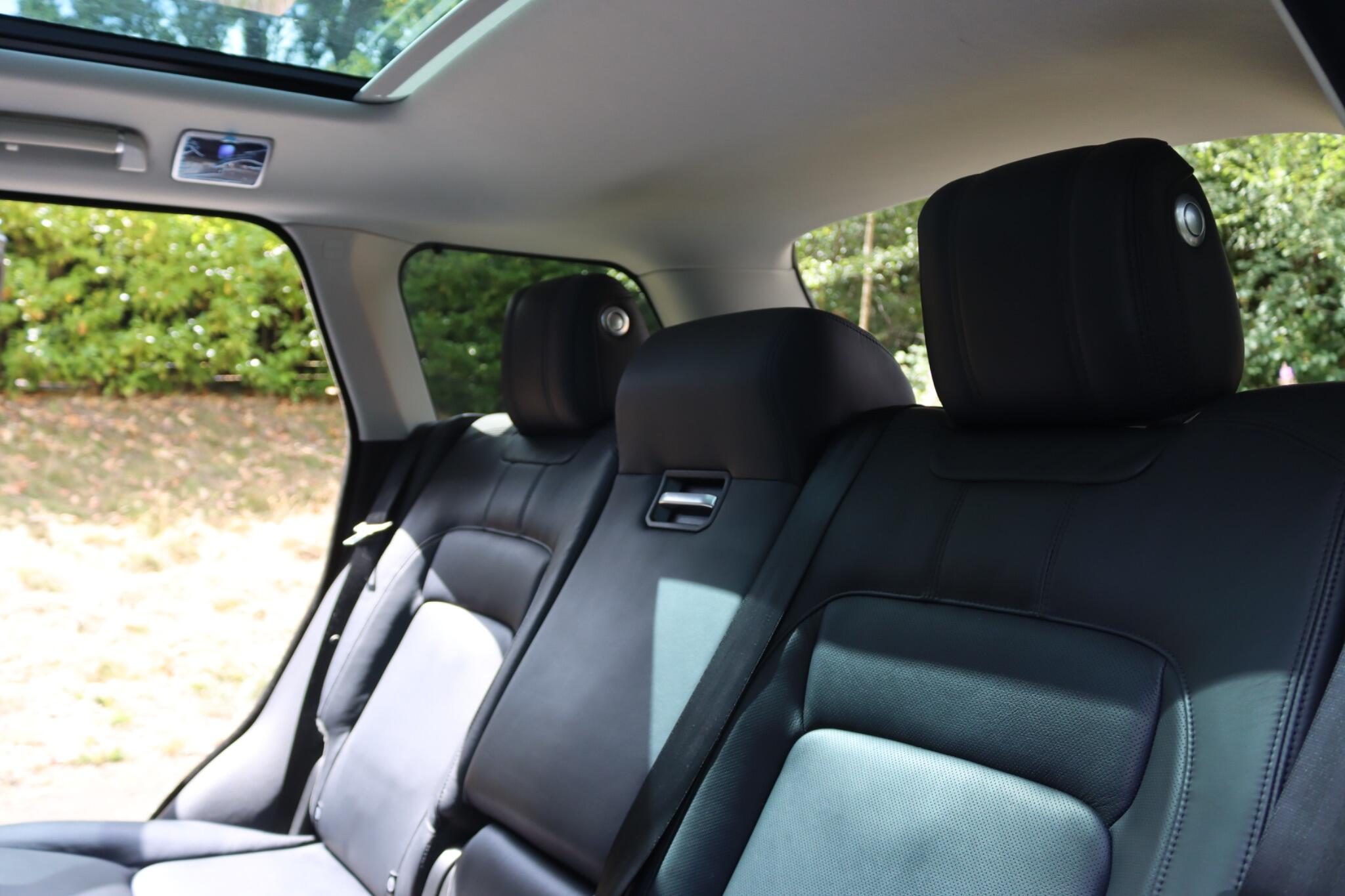 Land Rover Range Rover view 8