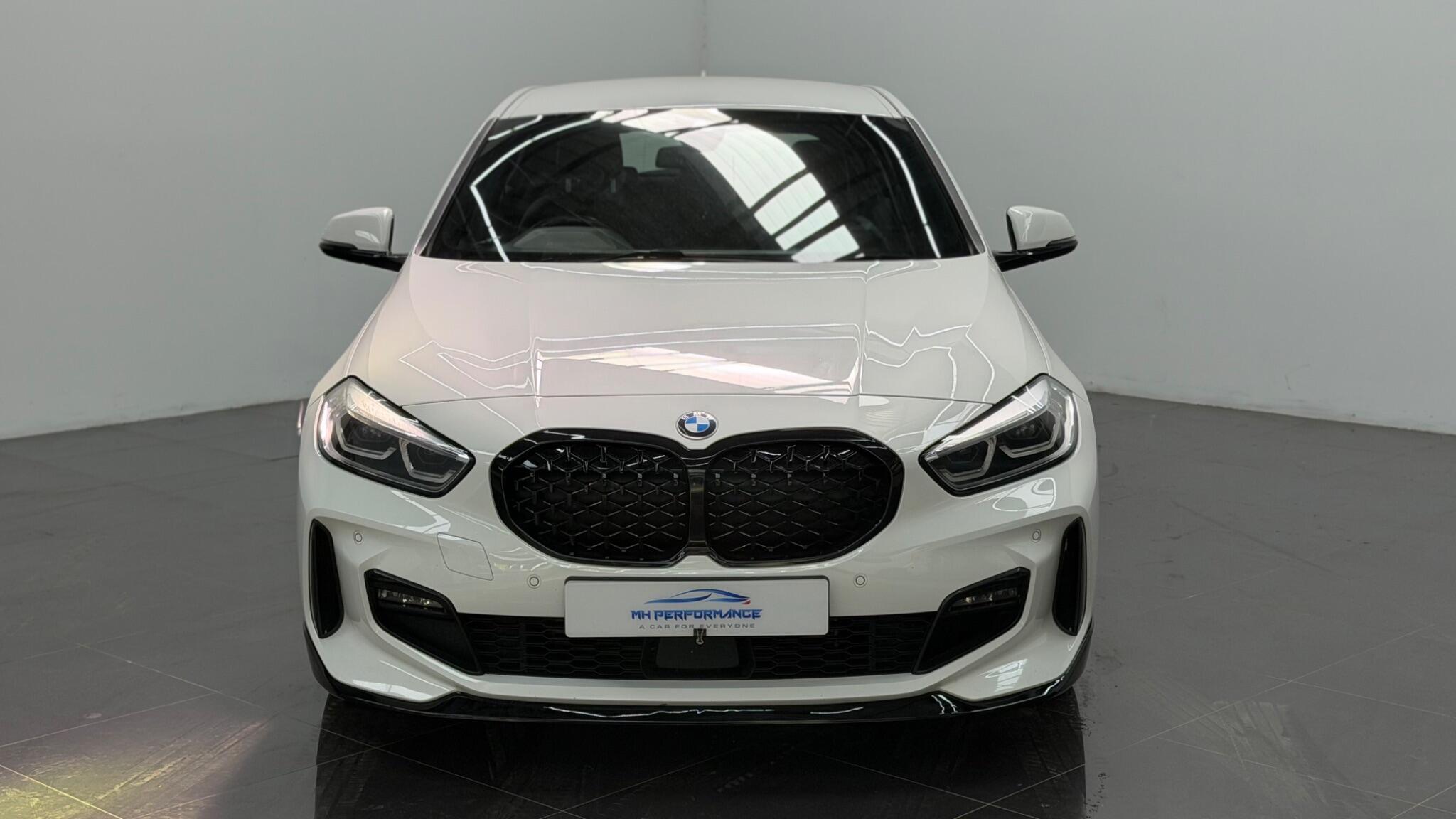 BMW 1 Series view 61