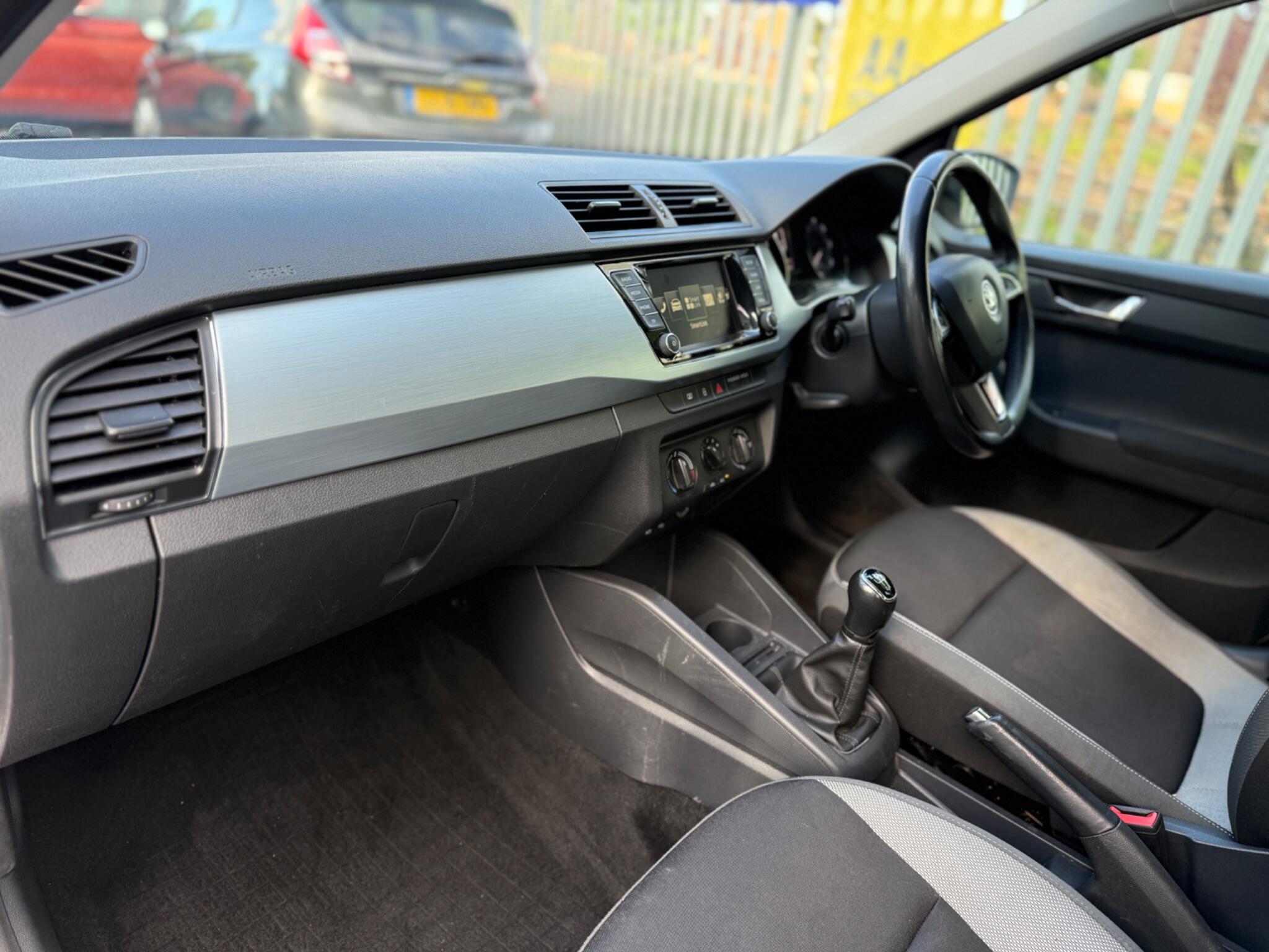 2016 Skoda Fabia image 40