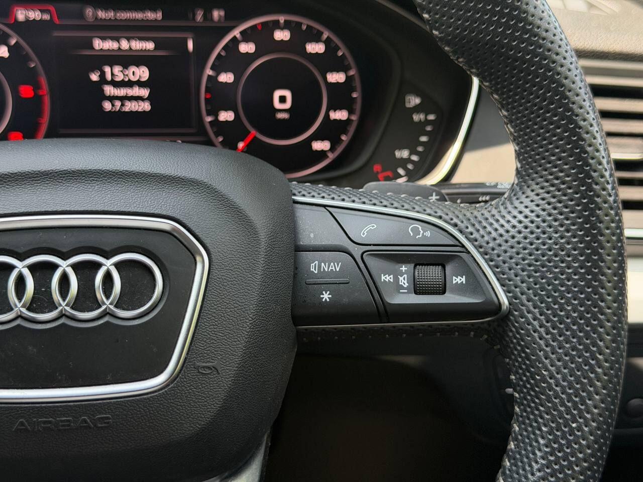Audi Q5 view 33