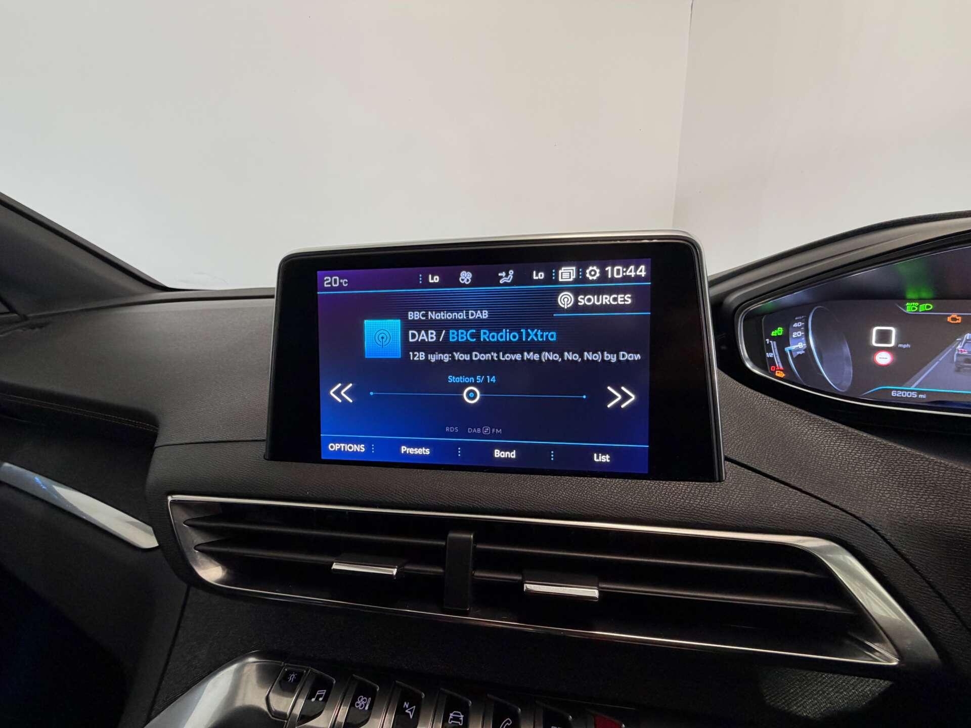 Peugeot 5008 view 44