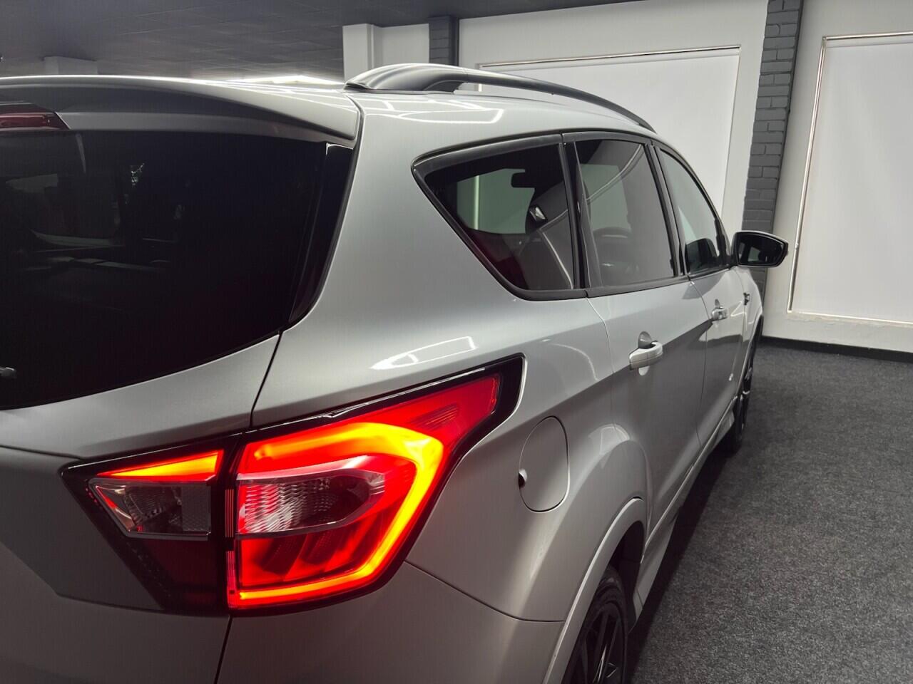 Ford Kuga view 12