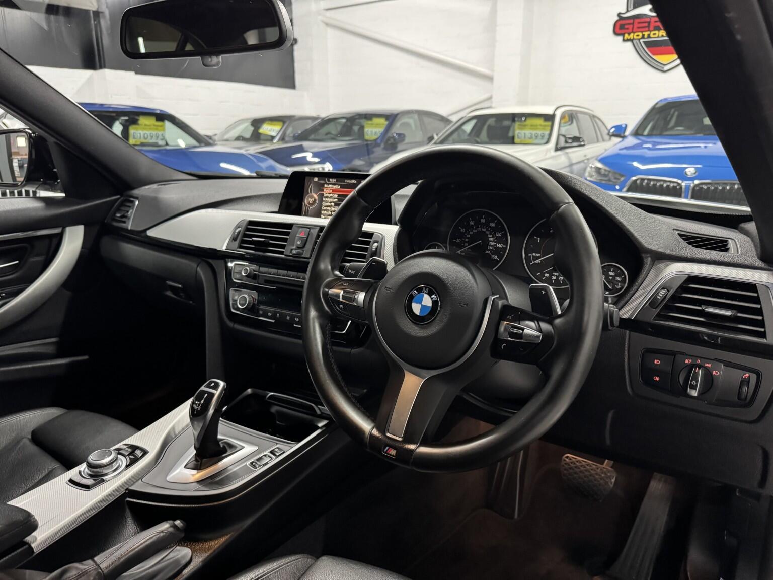 BMW 3 Series view 17