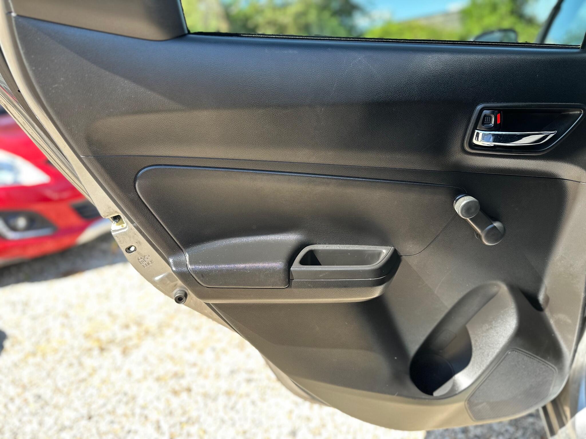 Suzuki Swift view 53
